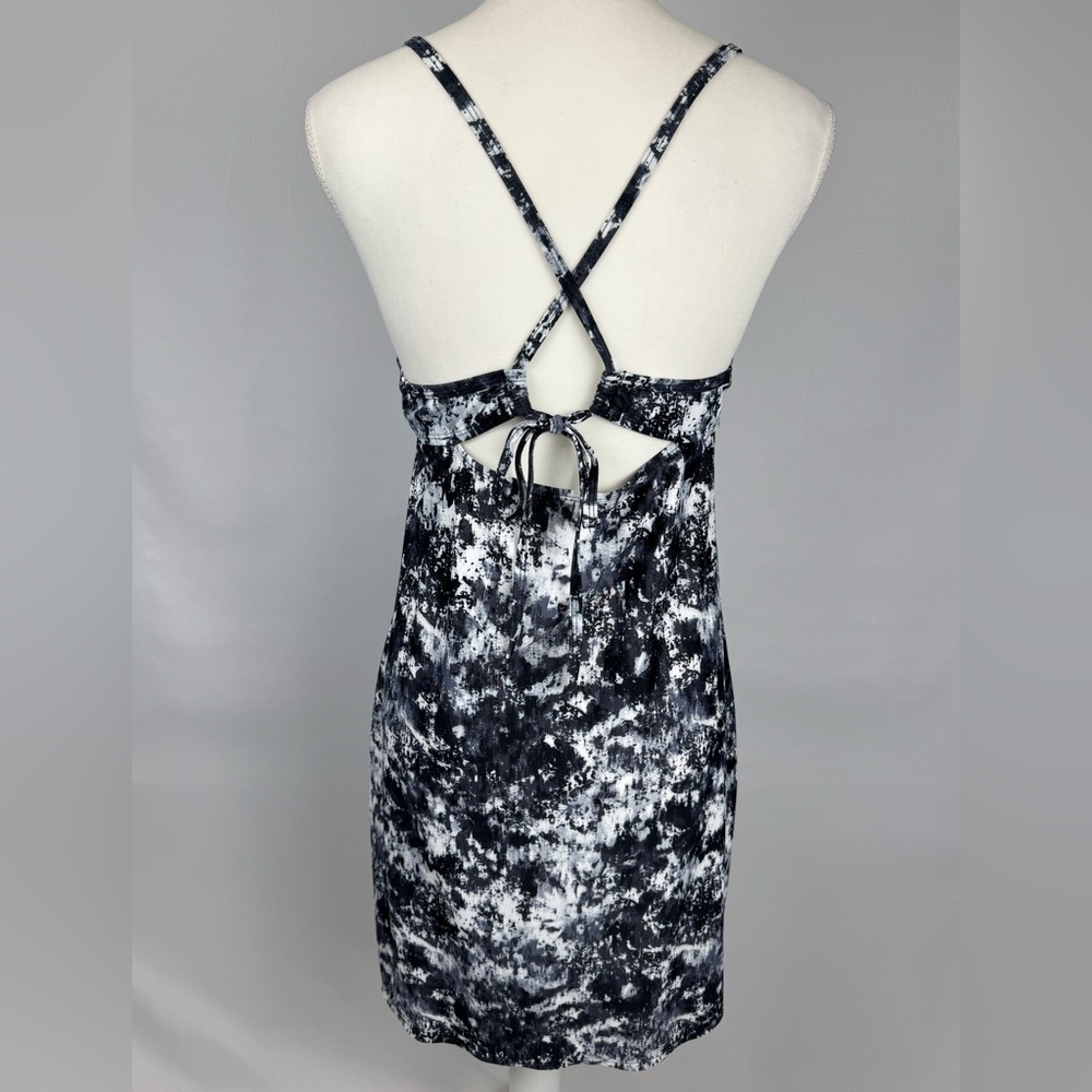 Athleta Zumma Swim Dress UPF 50+ Open Back Black Tie Dye Tennis Large Petite - Picture 7 of 12